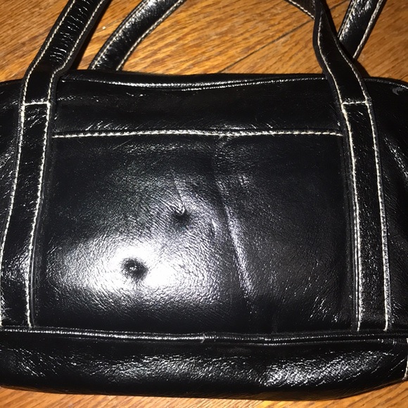 Black Vinyl Shoulder Bag - Picture 4 of 8